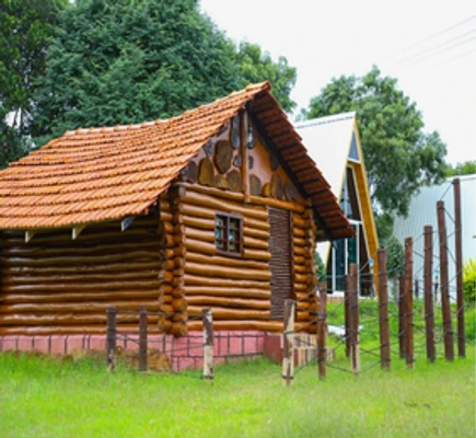 img-1792058812793-4.webp