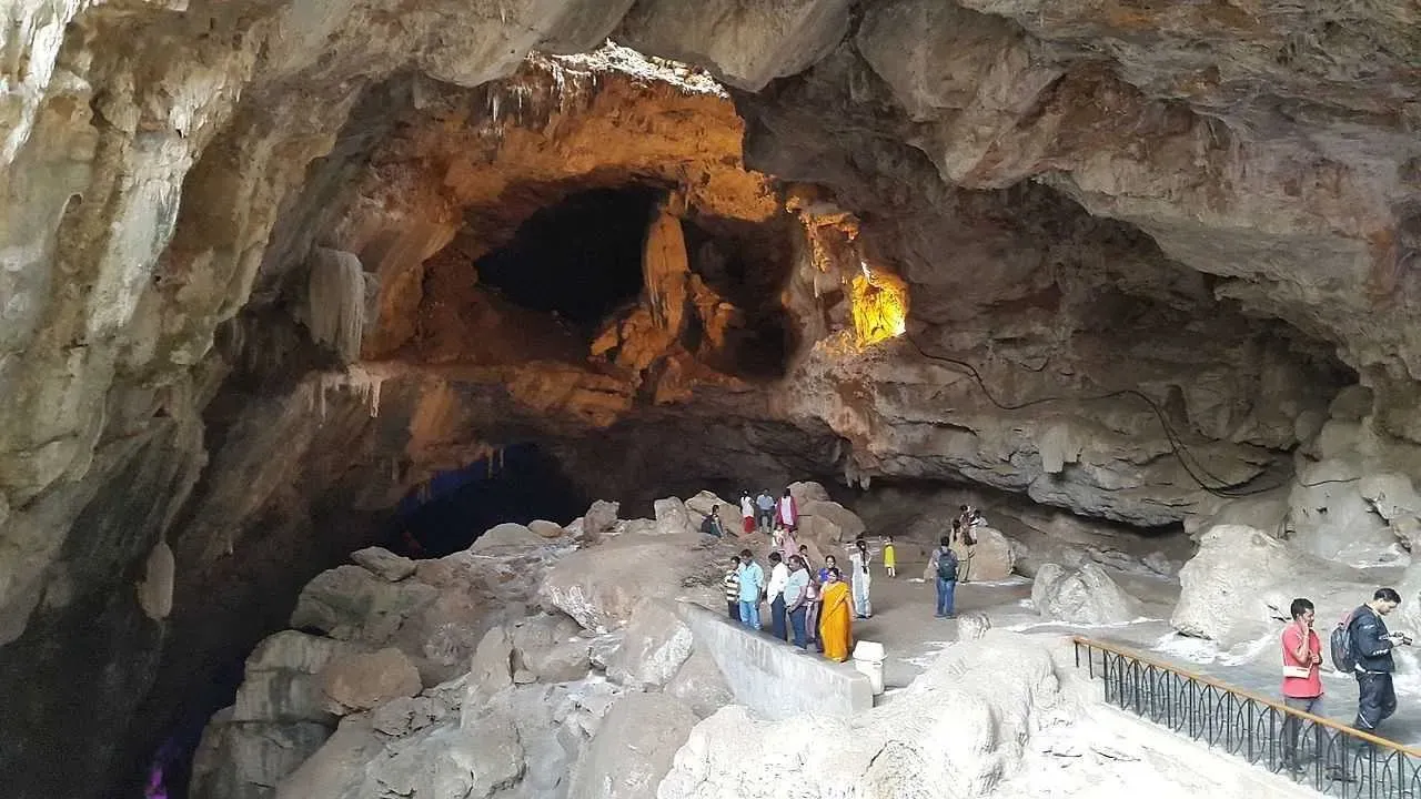 Borra Caves in Vishakhapatnam