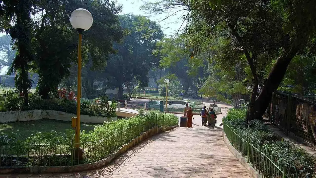 Hanging Gardens, Malabar Hill
