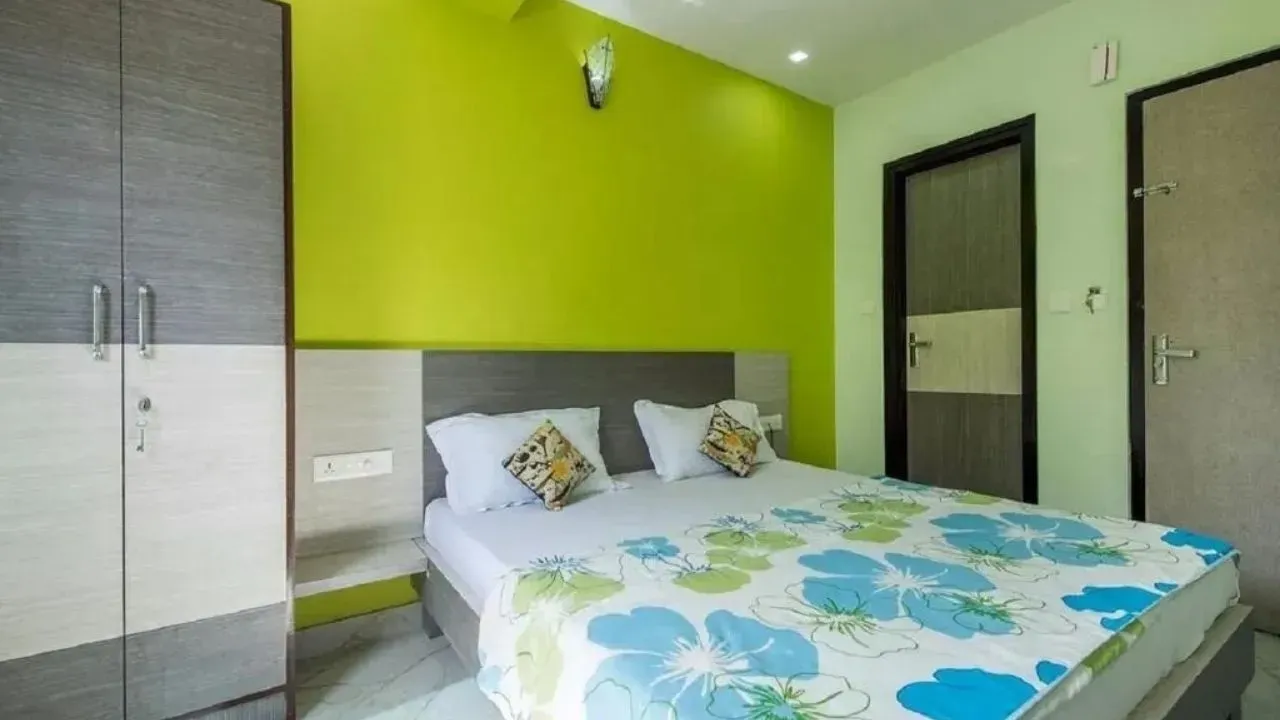 Hotel Chandramouli, Gopalbari