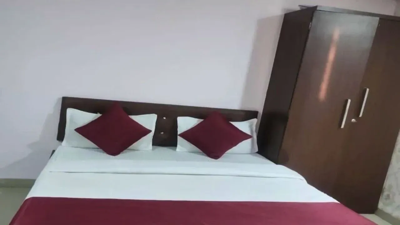 Hotel Sai Sahara, Vallabh Nagar