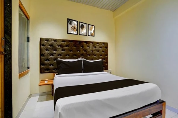 polo main road, abhapur hotel booking - hotel royal inn ulhasnagar