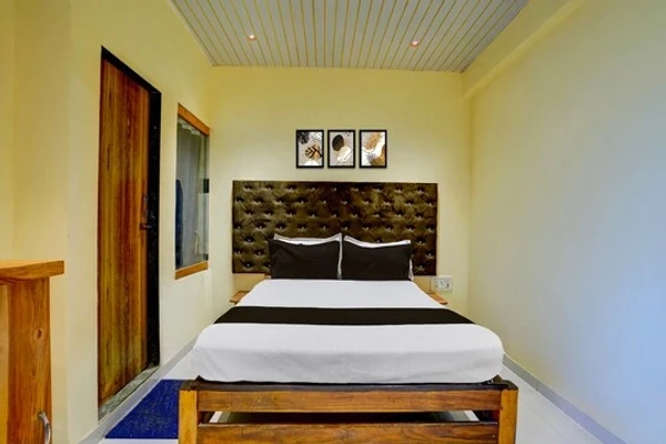 hotel near abhapur railway station - hotel royal inn ulhasnagar