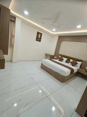 best budget hotels in hotel radhe raas agartala