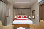 3 star hotels in hotel c1 noosa agra