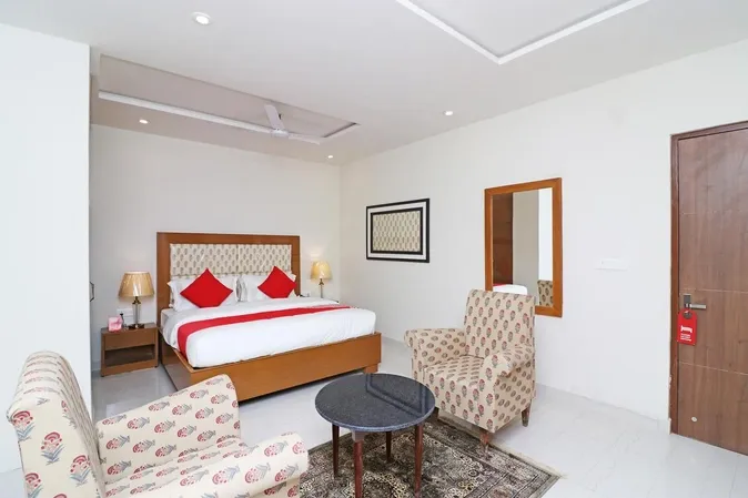 budget hotels in hotel c1 noosa agra