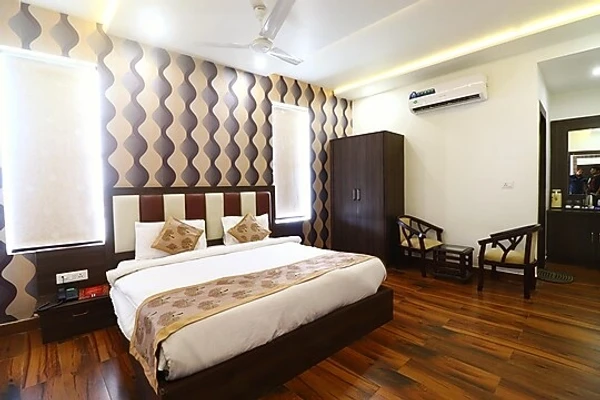 night stay hotels in hotel taj venture agra