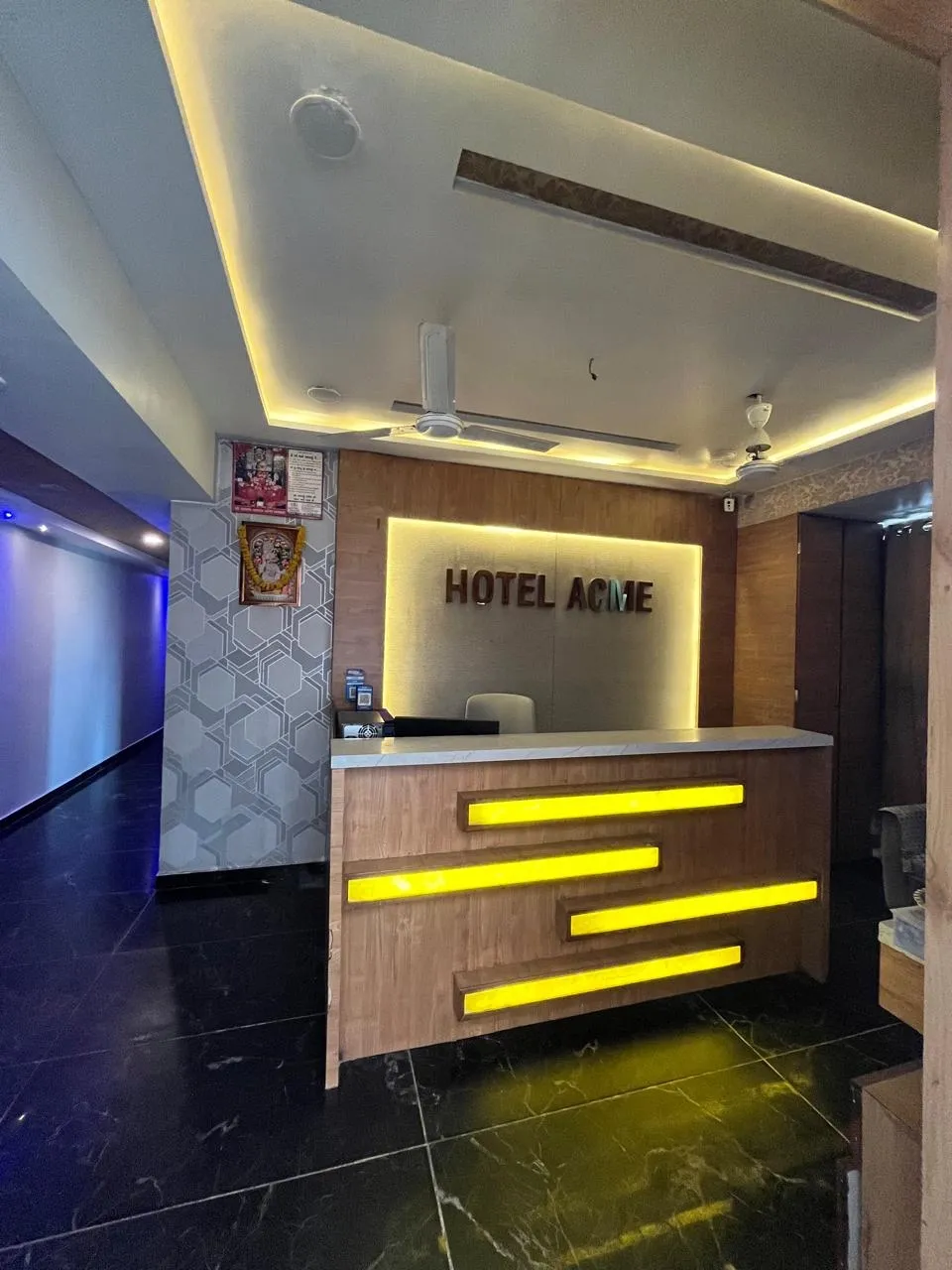 best hourly hotel in hotel acme ahmedabad