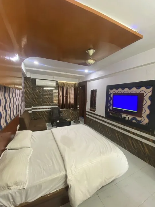 hourly hotel in hotel anand palace inn ahmedabad