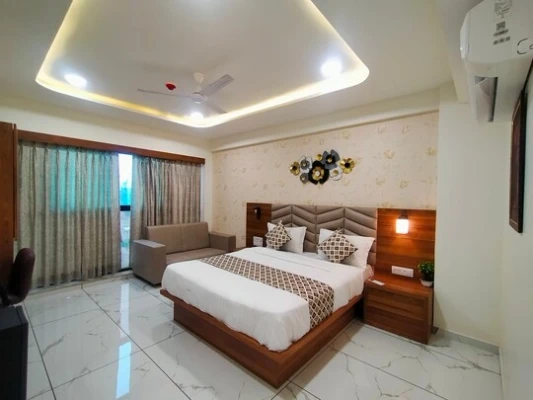 hotel in chandkheda, ahmedabad for family - hotel asiana motera
