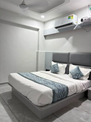 romantic hotels in hotel civik ahmedabad