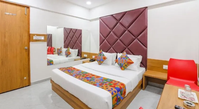 good hotels in hotel crystal n ahmedabad