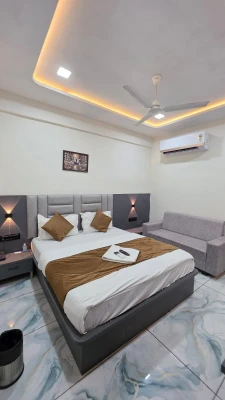 romantic hotels in hotel ctm lake ahmedabad