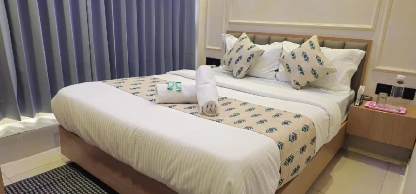 hourly hotel in hotel deluxe inn ahmedabad
