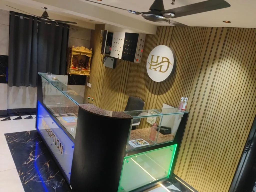 five star hotels in hotel dream ahmedabad