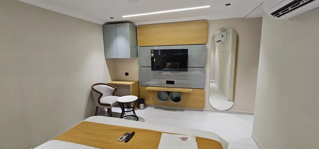 best unmarried couple friendly hotels in hotel grand cg ahmedabad