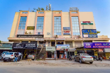 tourist hotels in hotel green tree ahmedabad