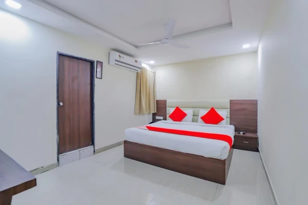 best hotels for unmarried couples in hotel greenwood ahmedabad