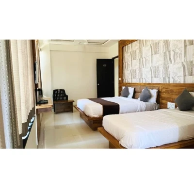 early check in hotels in hotel hill city ahmedabad
