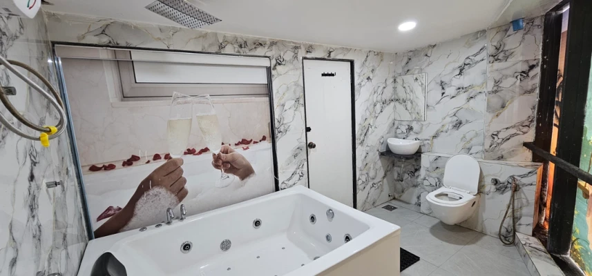 cheap and best hotels in hotel hr gold ahmedabad