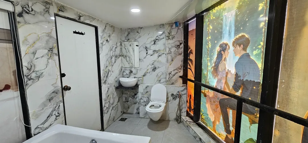 couple hotels in hotel hr gold ahmedabad