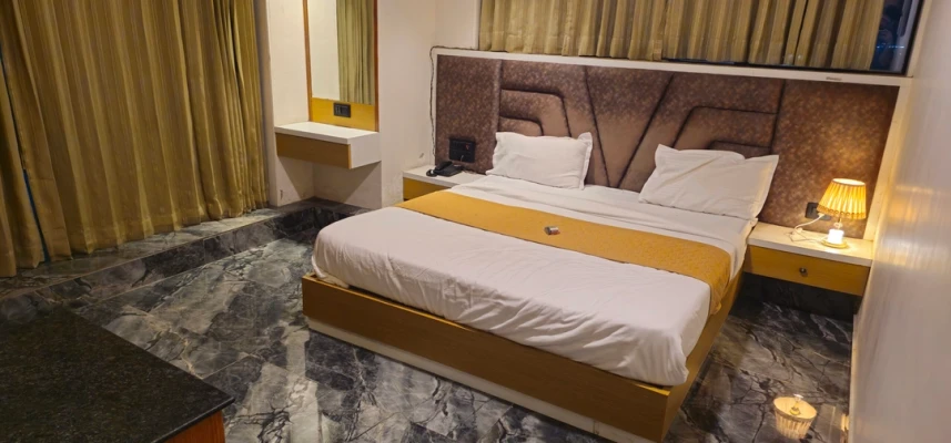 good hotels in hotel hr gold ahmedabad
