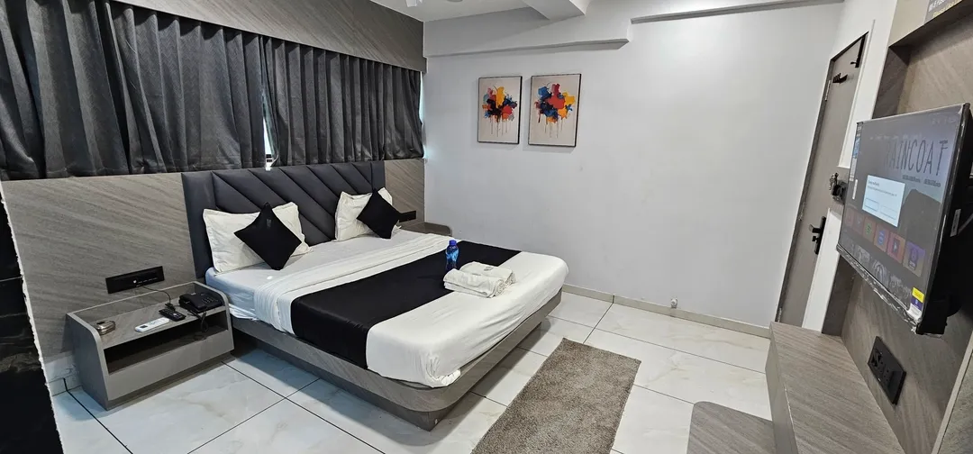 best day stay hotels in hotel hr king ahmedabad