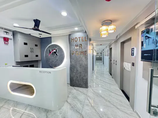hotel near ahmedabad airport - hotel hr prime