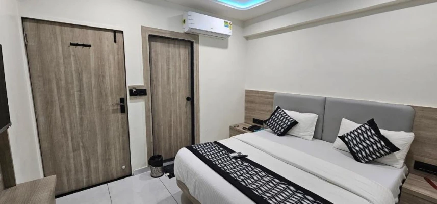 best hotel stay in hotel hr sky ahmedabad