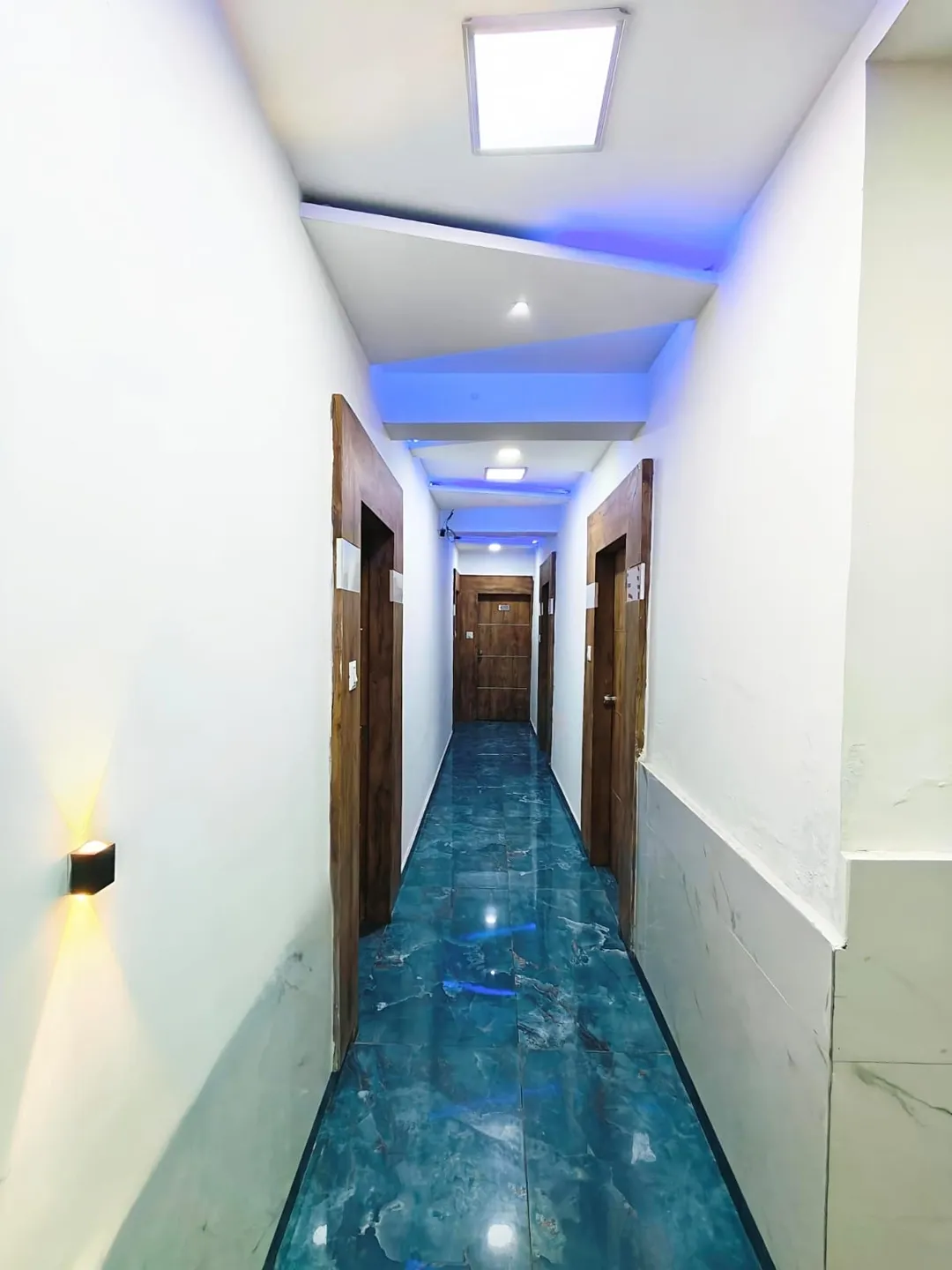 couple hotels in hotel karnavati motera ahmedabad ahmedabad