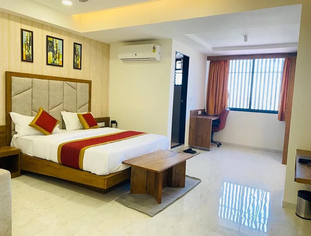 hourly hotel in hotel lee grand ahmedabad