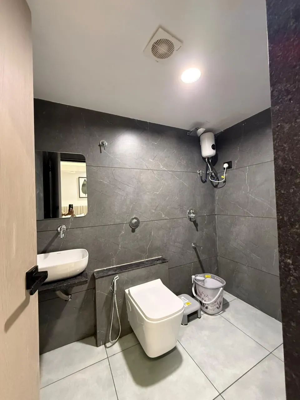 corporate hotels in hotel lee town ahmedabad