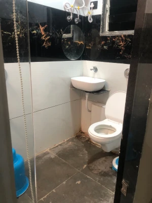 hotel with meeting room in chandkheda, ahmedabad - hotel lotus inn