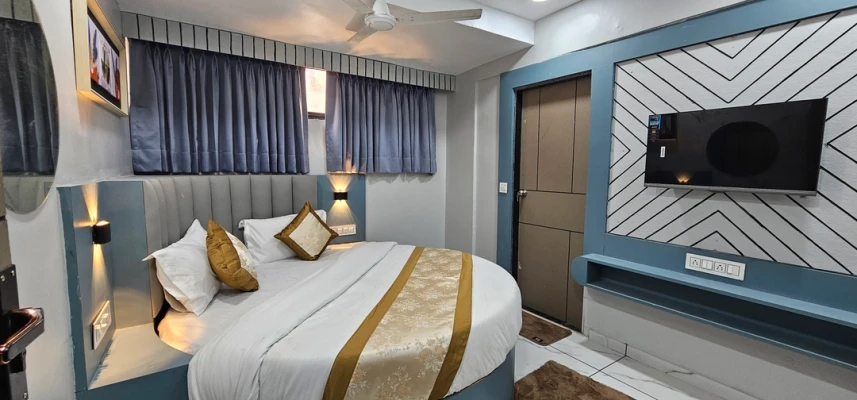 best 24 hours check in hotels in hotel maan palace ahmedabad