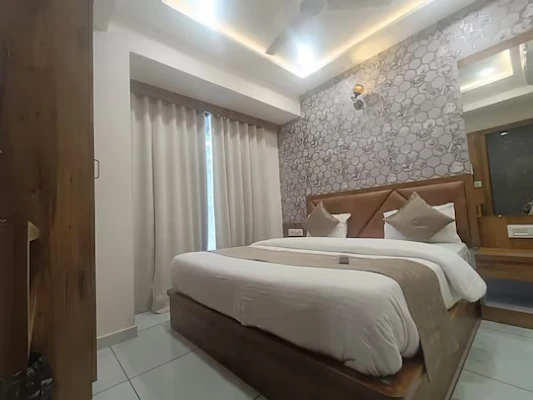 hotel near ahmedabad railway station - hotel maple town