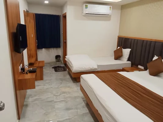 best business hotels in hotel noble inn ahmedabad