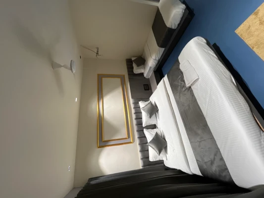 hotel with meeting room in navarangpura, ahmedabad - hotel nr inn
