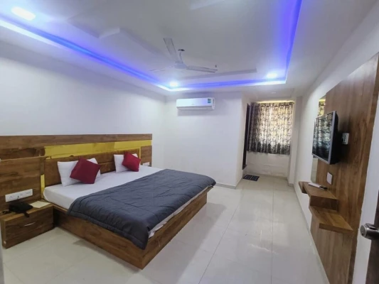 hotel near ahmedabad airport - hotel paradise