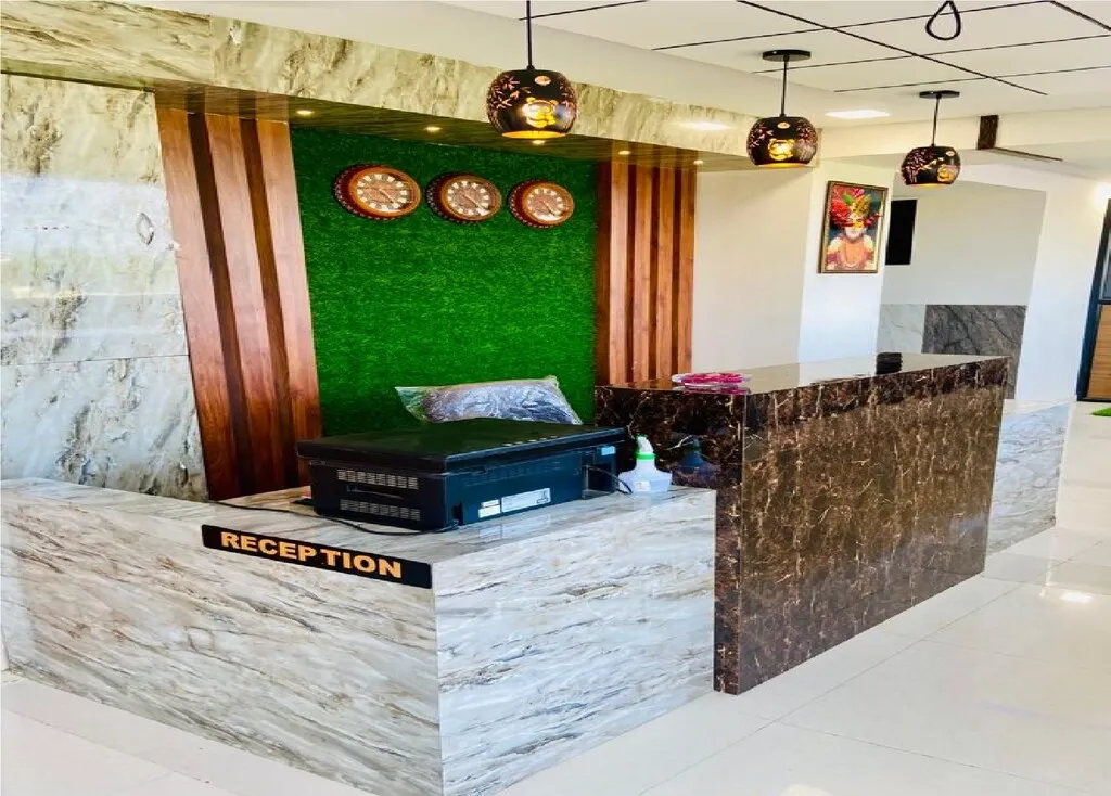 best unmarried couple friendly hotels in hotel paradise ahmedabad