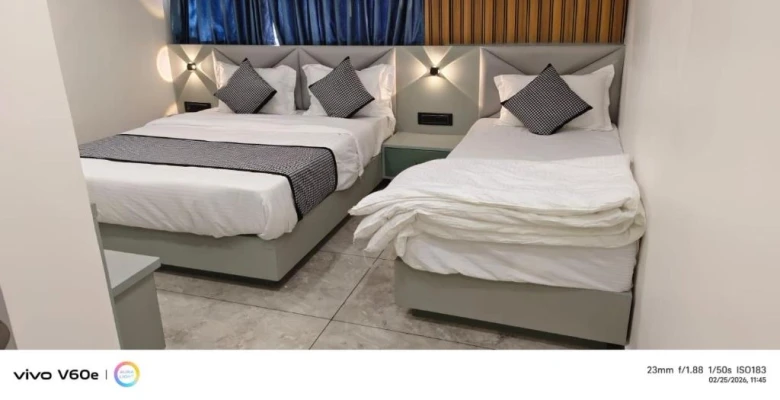 3 star hotels in hotel paris grand ahmedabad