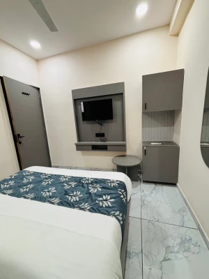 hourly hotels in hotel plan sky ahmedabad