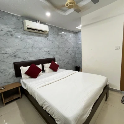best budget hotels in hotel radhe kudasan ahmedabad