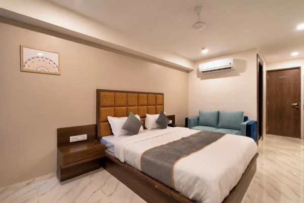 online room booking in naroda, ahmedabad - hotel royal 24