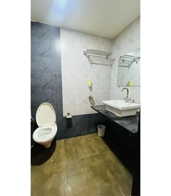 hotel with meeting room in naroda, ahmedabad - hotel royal 24