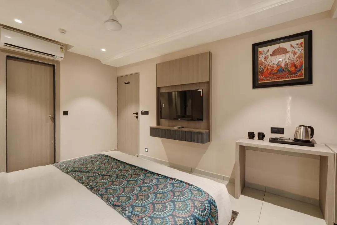 4 star hotels in hotel royal time ahmedabad