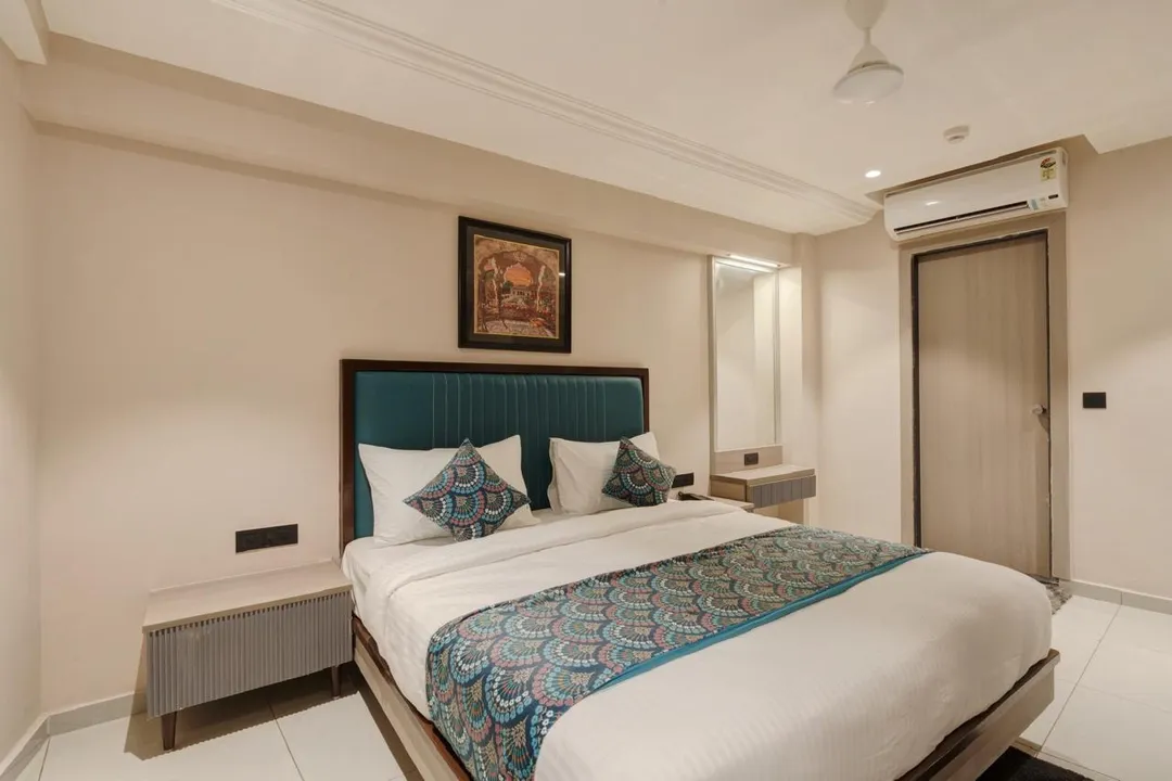 hotel stay in hotel royal time ahmedabad