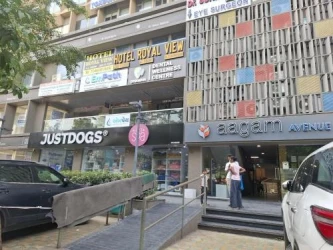 hotel with free parking in sabarmati, ahmedabad - hotel royal view