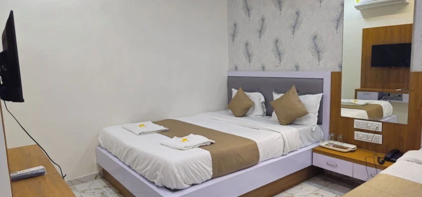 best luxury hotels in hotel royal view ahmedabad