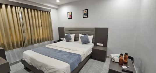best hourly hotels in hotel royal ahmedabad
