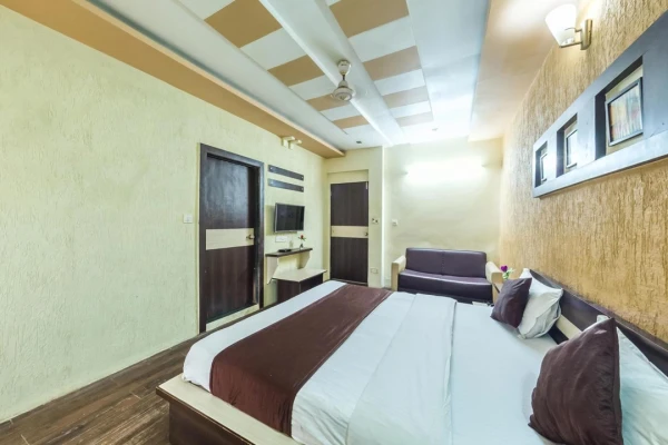 hotel near ahmedabad railway station - hotel rudra regency